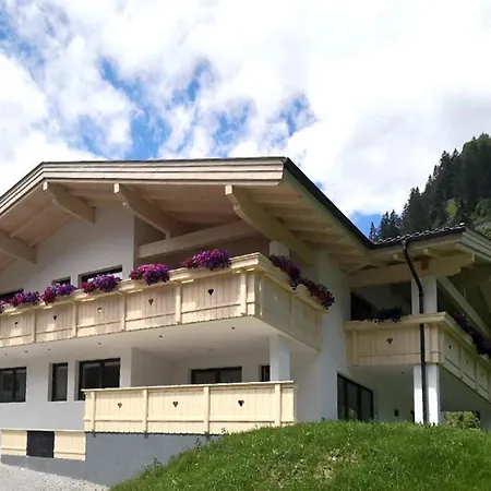 In Stubai Alps With Supercard Neustift im Stubaital
